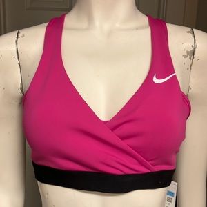 Nike Athletic/Athleisure Sports Bra/Top, Medium, NWT!
